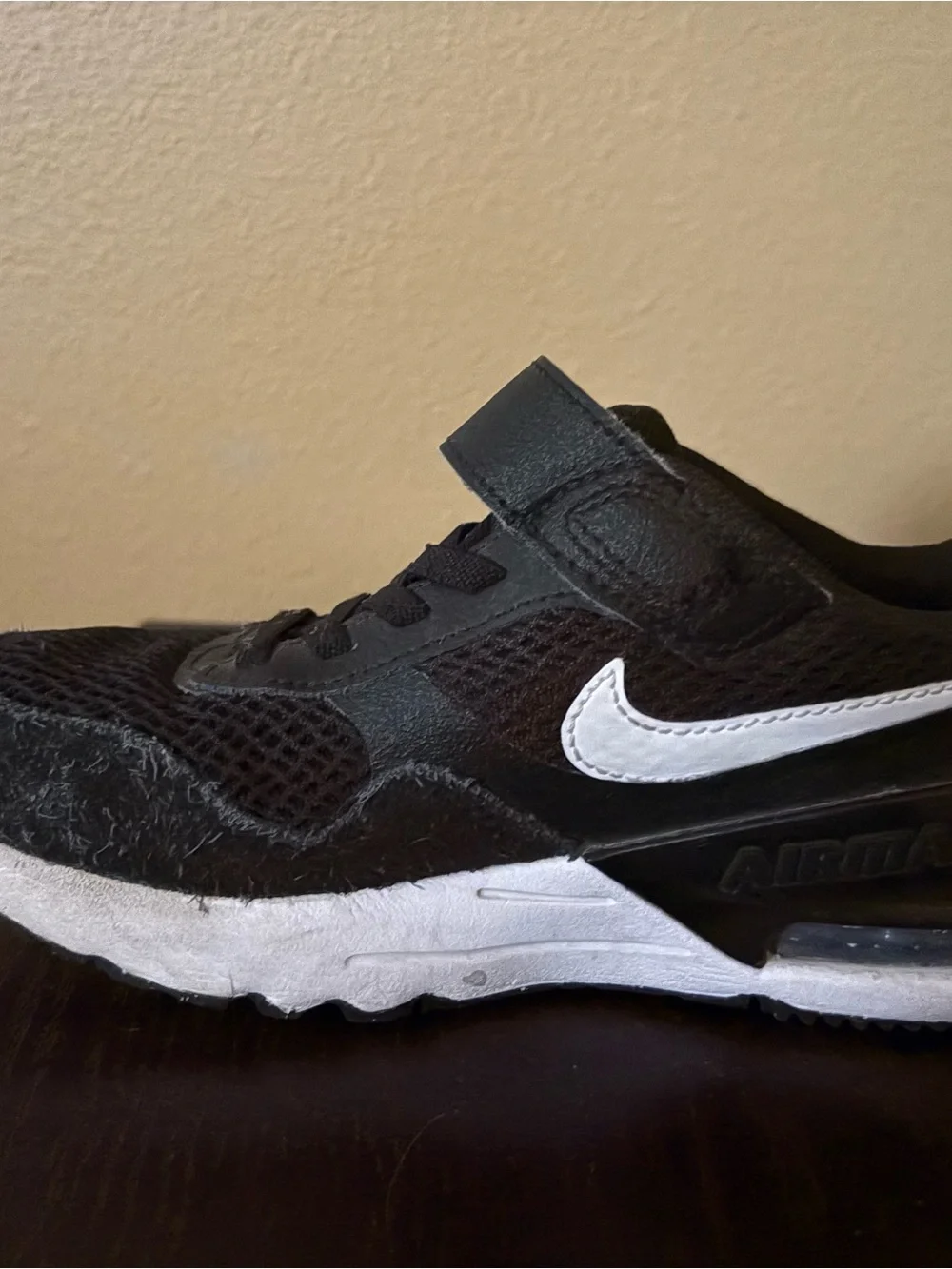 Nike Kids Black and White Hook-and-Loop Sneakers